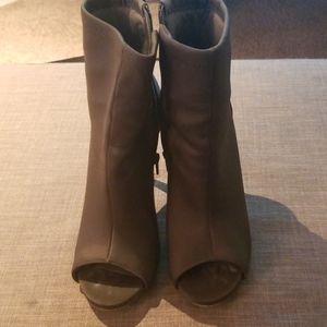 Womens shoe